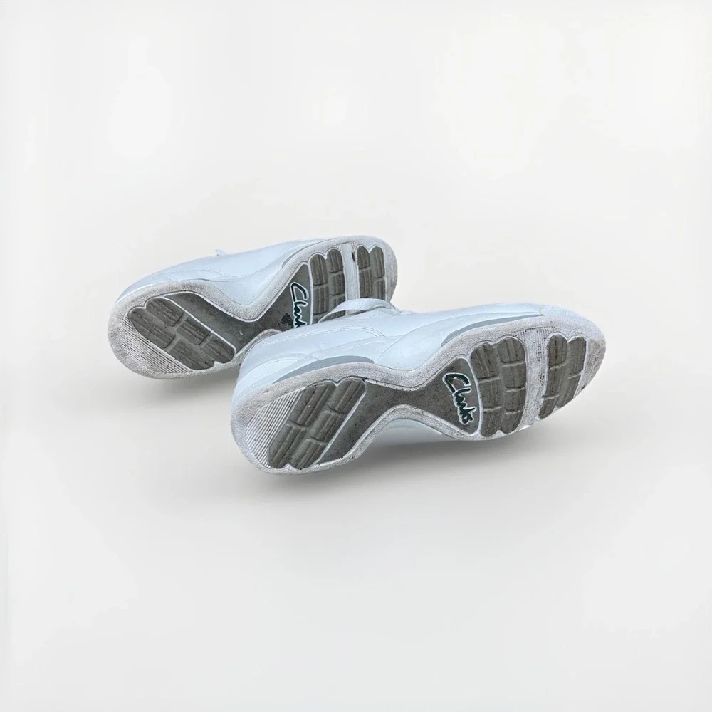 Clarks brand size